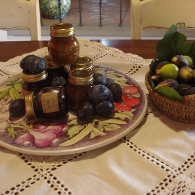 I Due Cipressi B&B Firenze Sud - Fichi e marmellate della casa